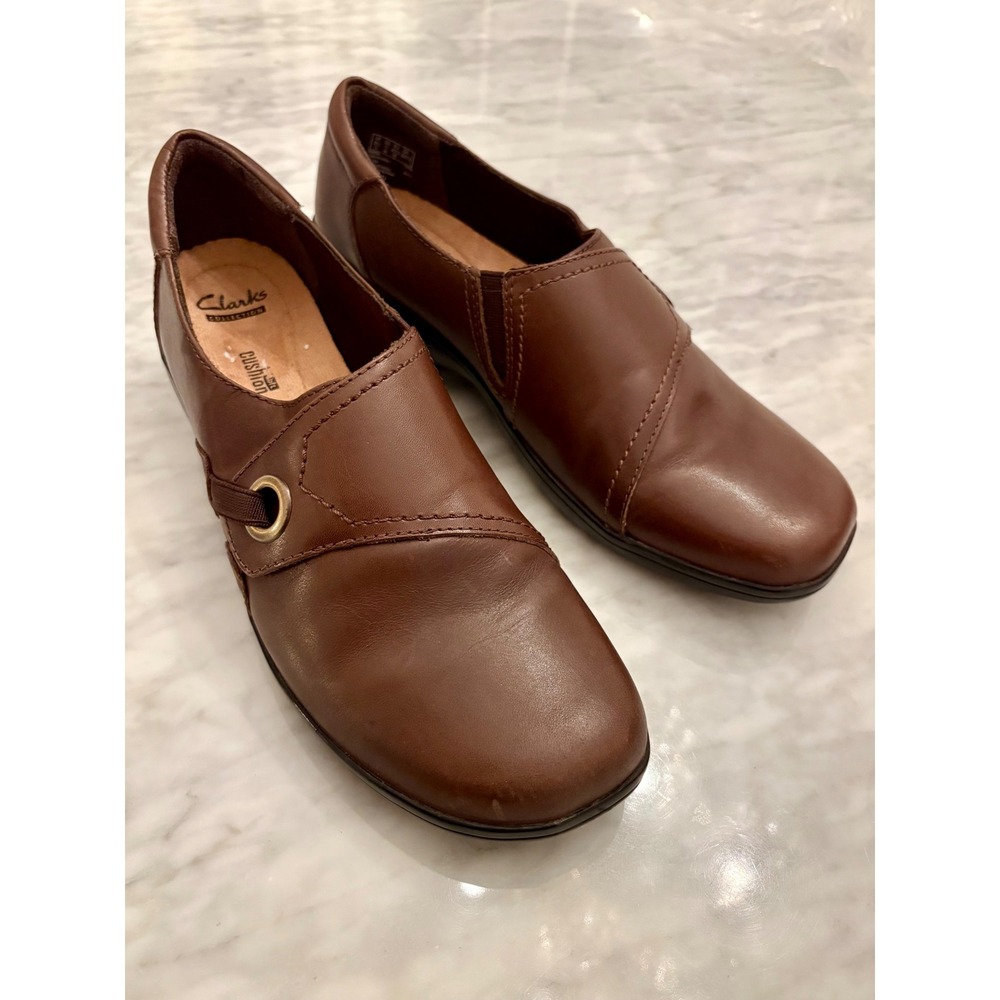 Clarks Women Brown‎ Leather Slip On Loafer Shoes Comfort Cushion Size 11